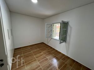Image 8 - 899781