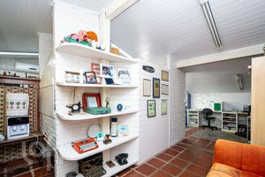 Image 17 - 899791