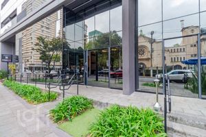 Image 7 - 899792