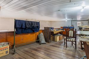 Image 3 - 899799