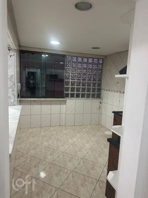 Image 7 - 899800