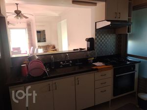 Image 4 - 899804