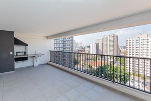 Image 6 - 899815