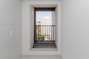 Image 40 - 899815