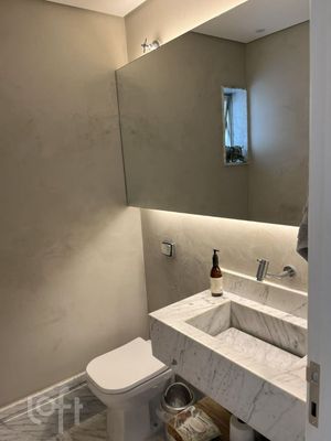 Image 15 - 899816