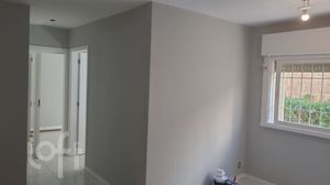 Image 4 - 899817