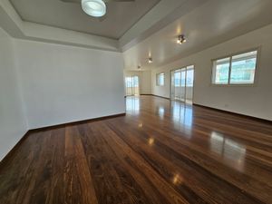 Image 9 - 899828