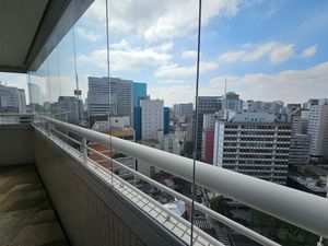 Image 19 - 899828