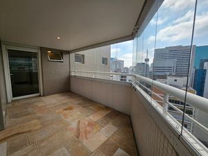 Image 20 - 899828