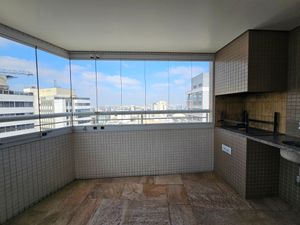 Image 13 - 899828