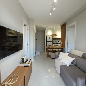 Image 9 - 899838