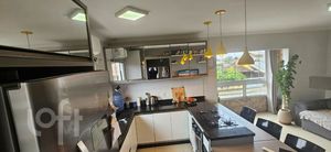 Image 4 - 899889