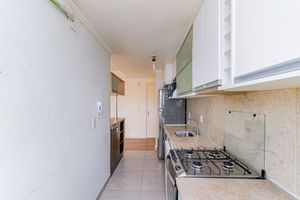 Image 30 - 899892