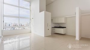 Image 4 - 899897