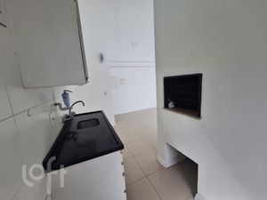 Image 11 - 899897