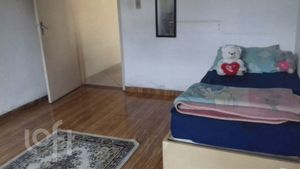 Image 4 - 899944