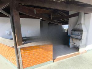 Image 8 - 899949