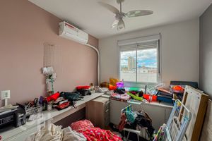 Image 9 - 899953
