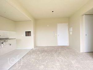 Image 1 - 899954