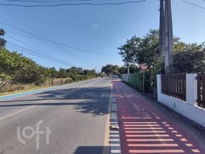 Image 15 - 899969