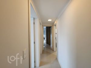 Image 11 - 899991
