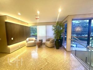Image 19 - 899993