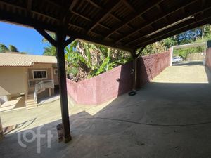 Image 21 - 900004