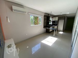 Image 30 - 900004