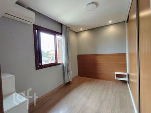 Image 4 - 900009