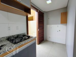 Image 2 - 900009