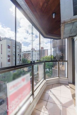 Image 13 - 900013