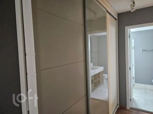 Image 8 - 900126
