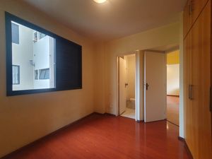 Image 6 - 900136