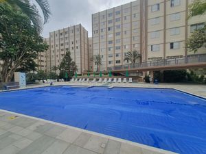 Image 16 - 900136