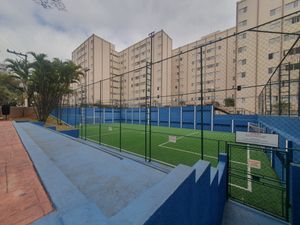 Image 17 - 900136