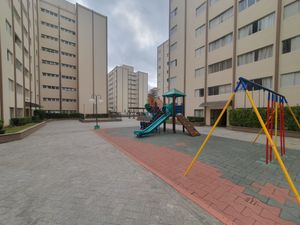 Image 25 - 900136