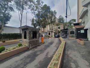 Image 27 - 900136