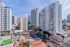 Image 6 - 900137