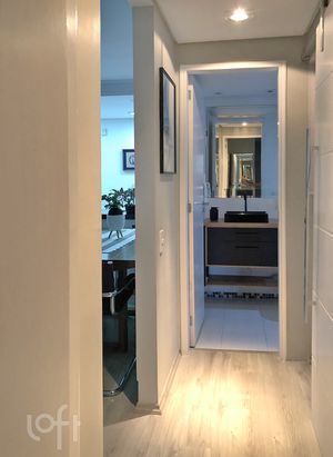 Image 7 - 900142