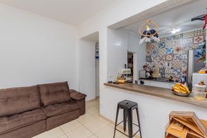 Image 1 - 900153