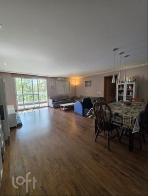 Image 20 - 900154
