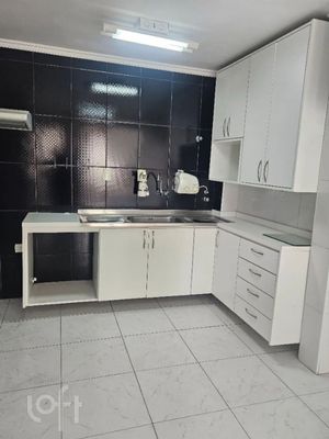 Image 1 - 900155