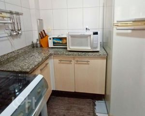 Image 3 - 900160