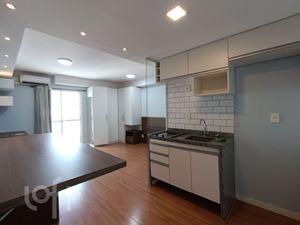 Image 1 - 900169