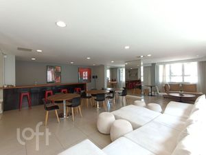 Image 11 - 900169