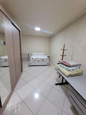Image 13 - 900173