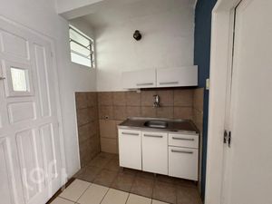 Image 4 - 900181