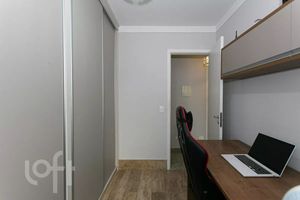 Image 10 - 900183