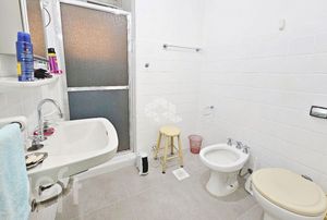 Image 16 - 900187