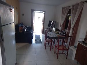 Image 9 - 900192
